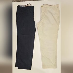 Joseph Abboud Men's Navy Blue and Cream Color Khakis Size: 42w & 30L